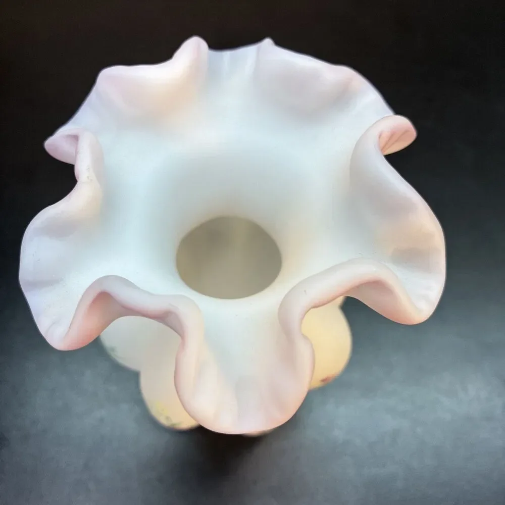 Fenton White Satin Rose Garden Melon Vase Hand Painted Ruffles Ribbed 5.5